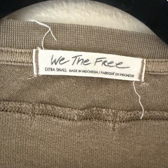 We The Free Olive Green Top - Picture 3 of 4
